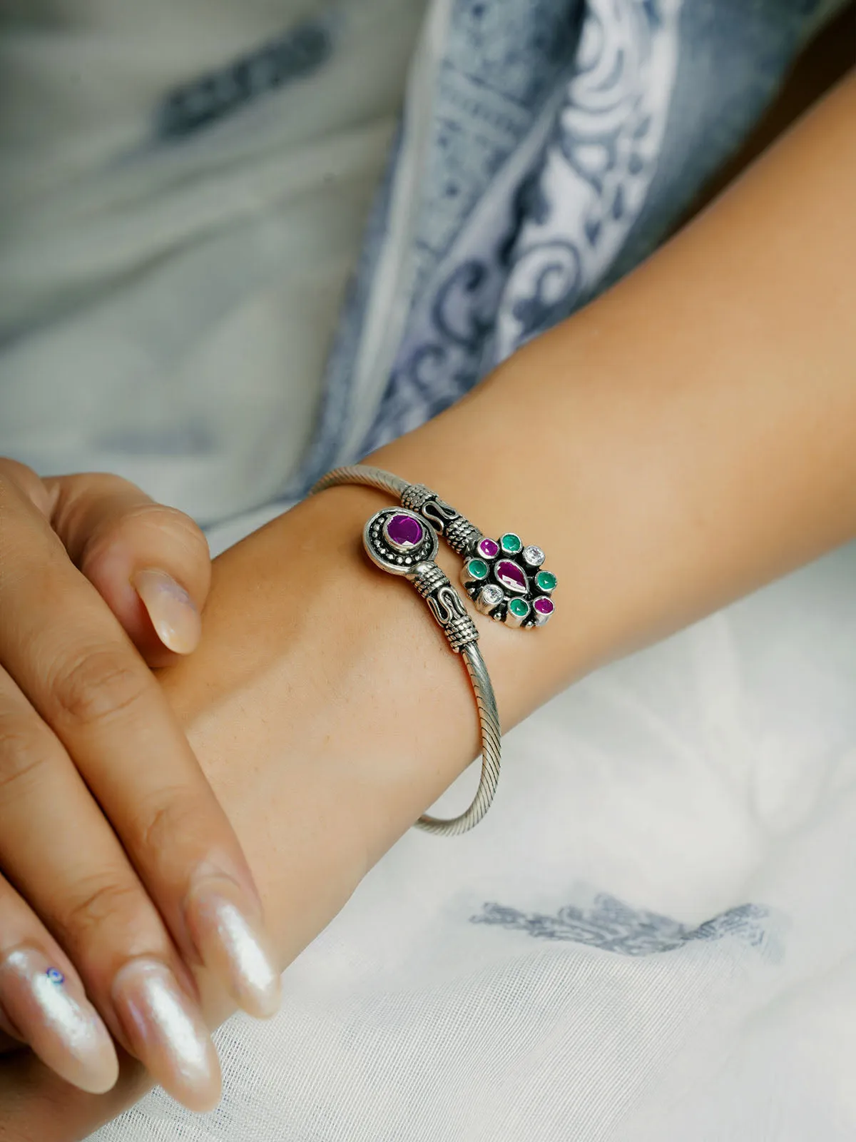 925 Silver Flexible Cutstone Bangle
