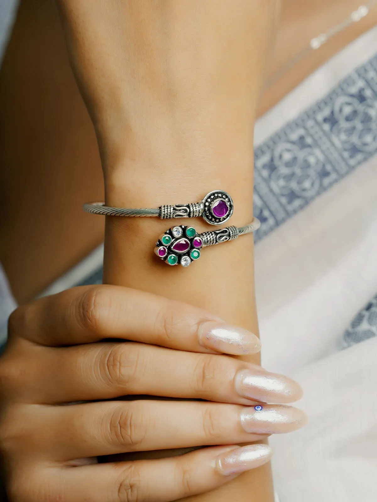 925 Silver Flexible Cutstone Bangle