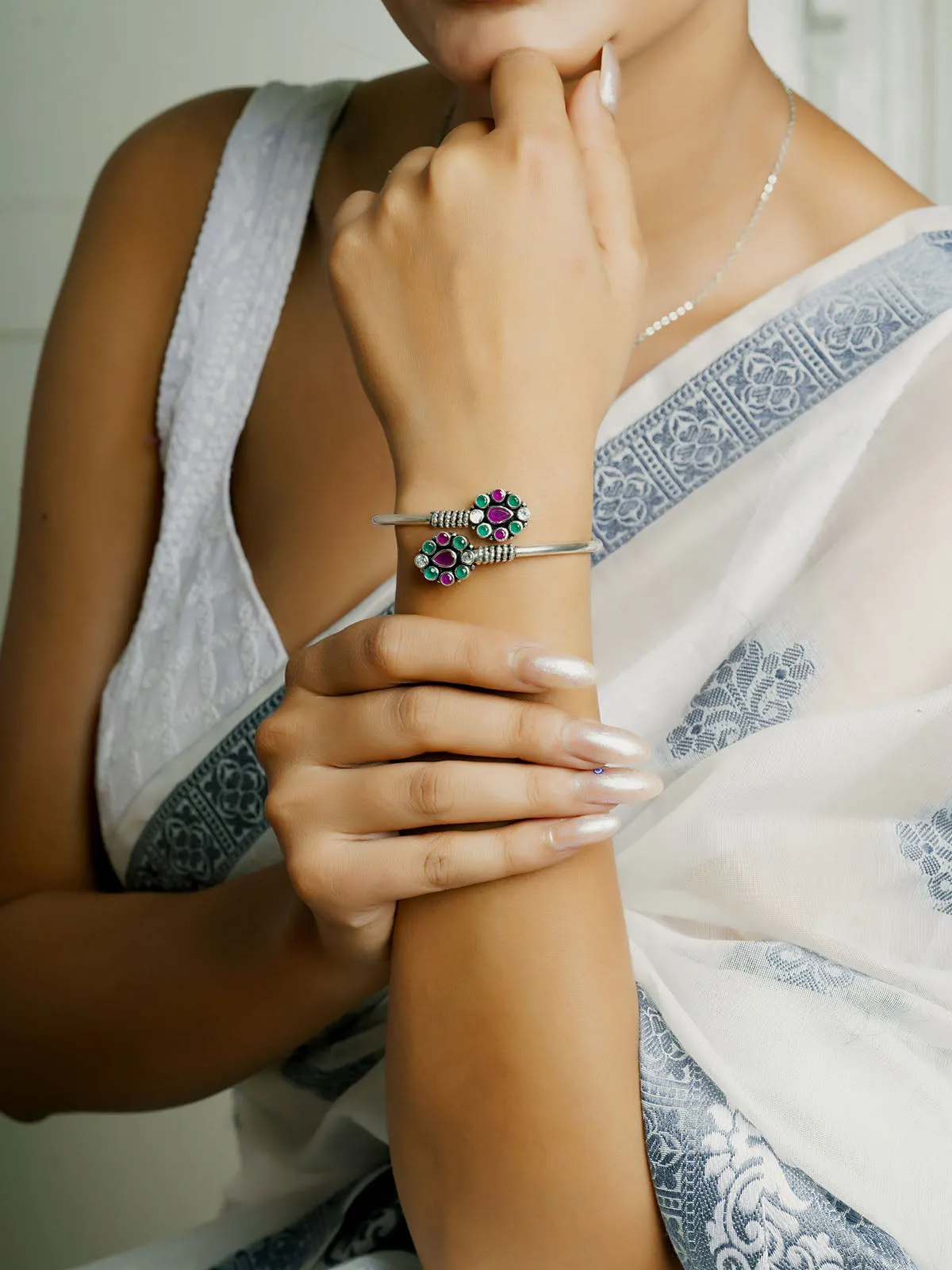 925 Silver Flexible Cutstone Radiant Elegance Bangle