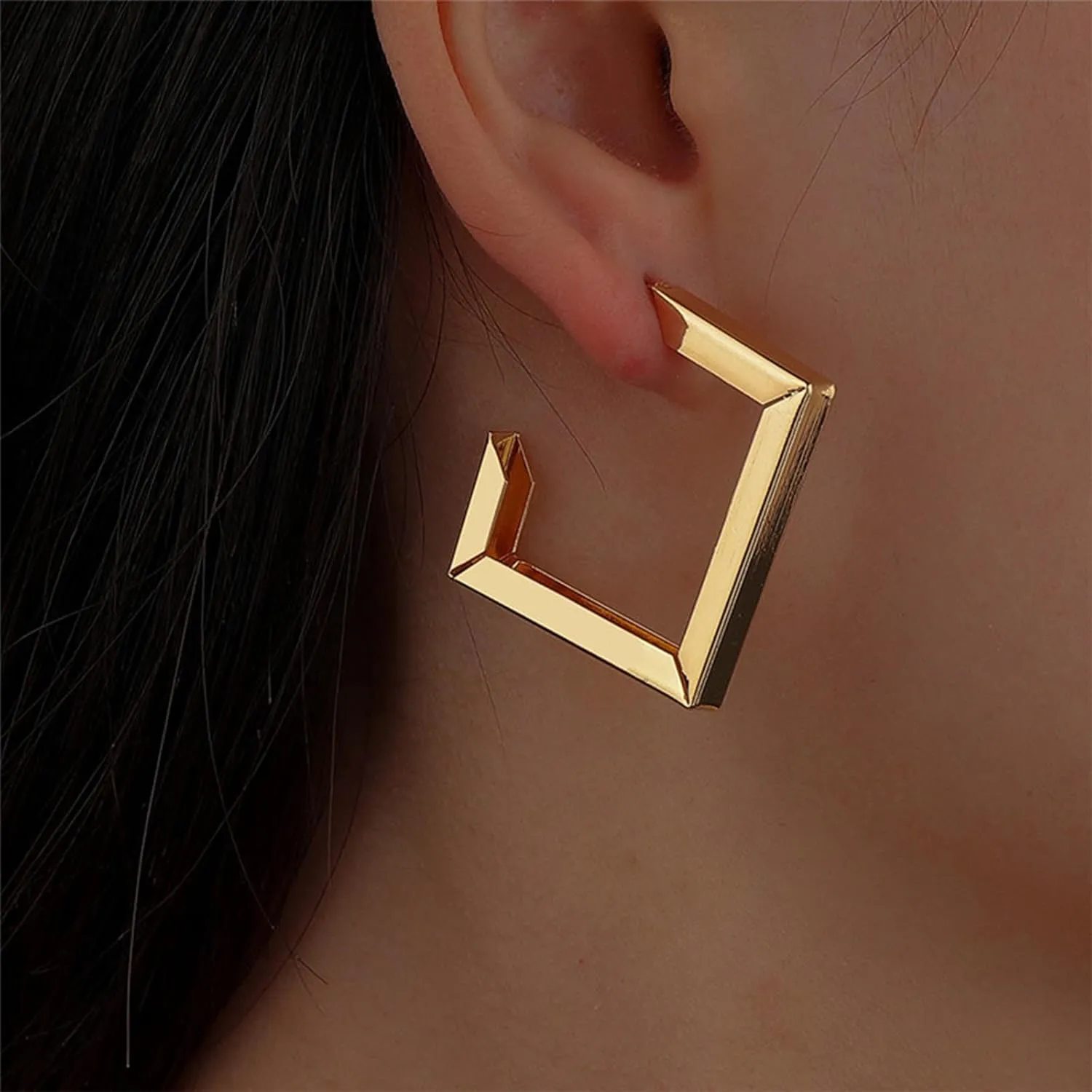 Bohemia Gold Square Hoop Earrings Geometric Hoop Earrings Hollow Square Dangle Drop Earrings Minimalist Chunky Square Earrings Square C Shape Earrings Jewelry for Women