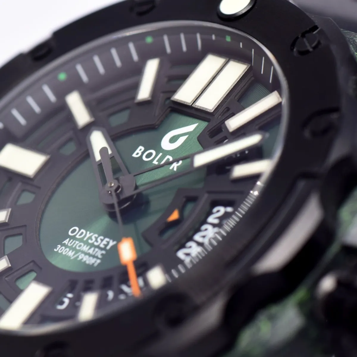 BOLDR Odyssey Carbon Green