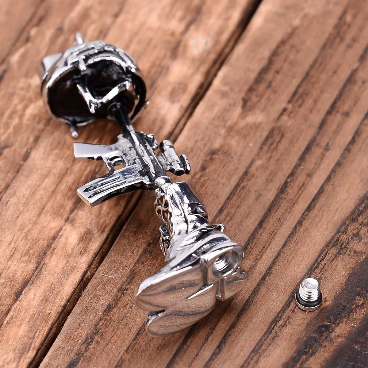 BTOYM Urn Necklace for Ashes, Ashes Necklace for Human, Cremation Jewelry Necklaces Ashes Keepsake American Flag Cremation Necklace Stainless Steel Memorial Pendant for Ashes for Men