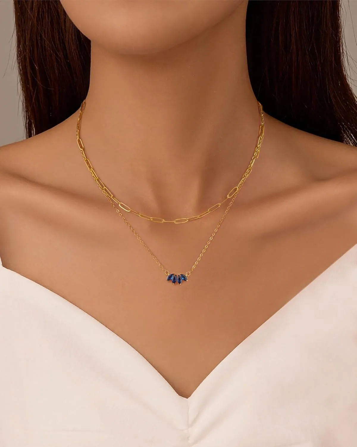 Dainty Gold Plated Necklace for Women, Simple Cute 18K Gold plated Leaf Flower Cubic Zirconia Necklaces for Women Trendy Jewelry Gifts