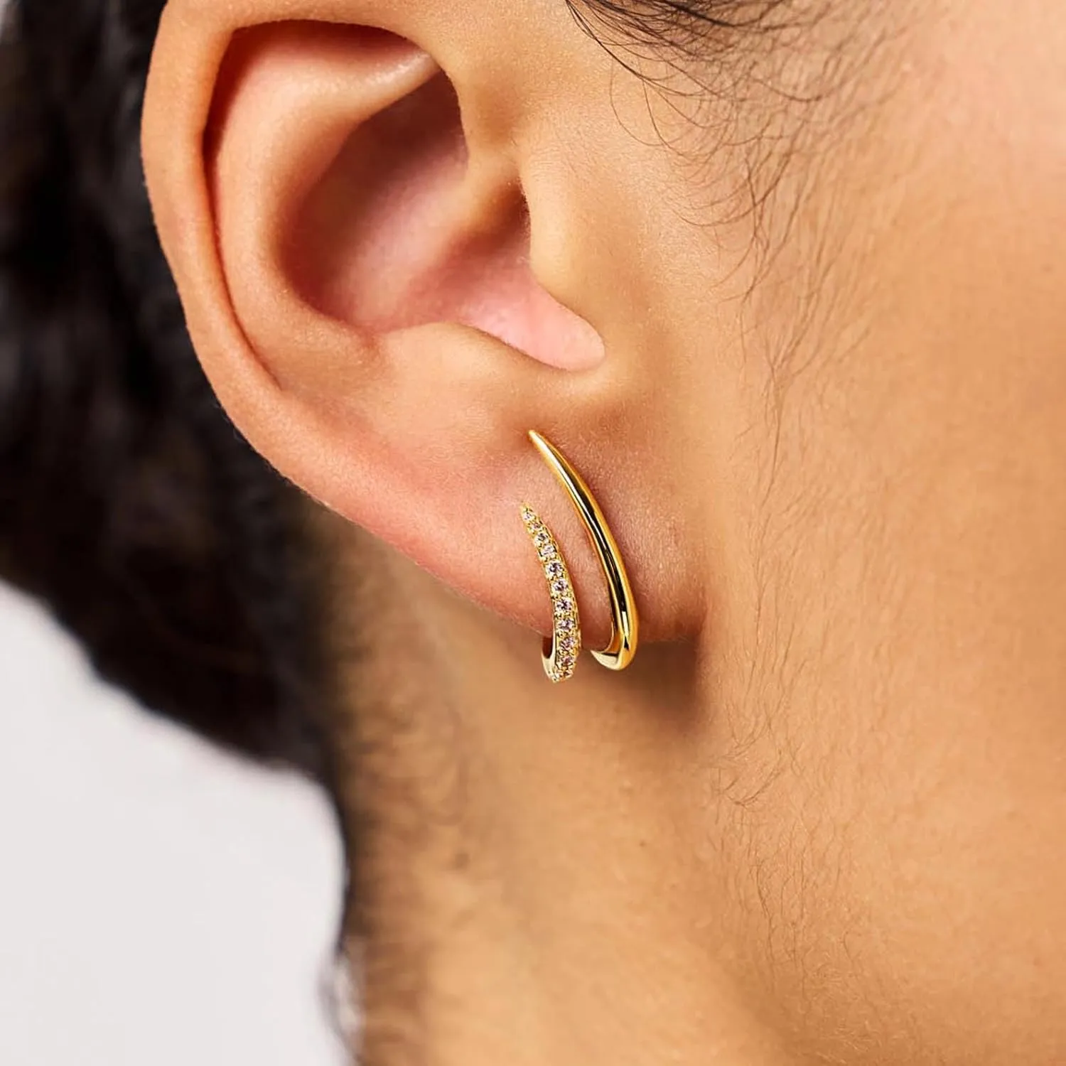 Gold Earrings for Women Trendy 14K Gold Plated Stud Earrings Dainty Minimalist Simple Hypoallergenic Earrings Jewelry Gift for Her
