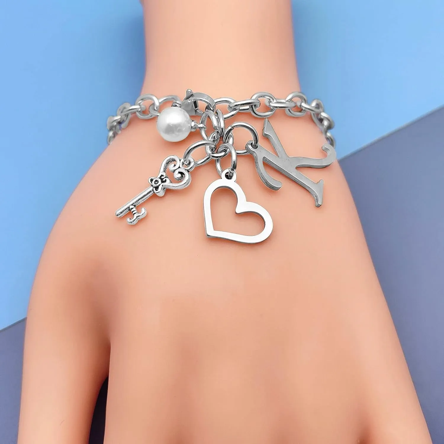 Initial A-Z Bracelets Gift for Women Girls Stainless Steel Chain Bracelet 26 Alphabet Jewelry Gifts for Birthday Anniversary Letter Bracelet Monogram Gifts for Sister Friend Girlfriends Mom 8.26 Inch