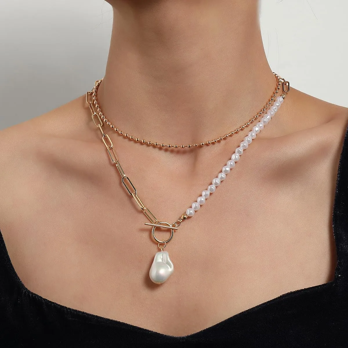 Layered Pearl Ot Clasp Necklace Trendy Gold Chain Clasp Toggle Necklaces Dainty Stacking Beaded Paperclip Necklace Layered Rheinstone Lock Pendant Necklace Statement Gold Jewelry for Women