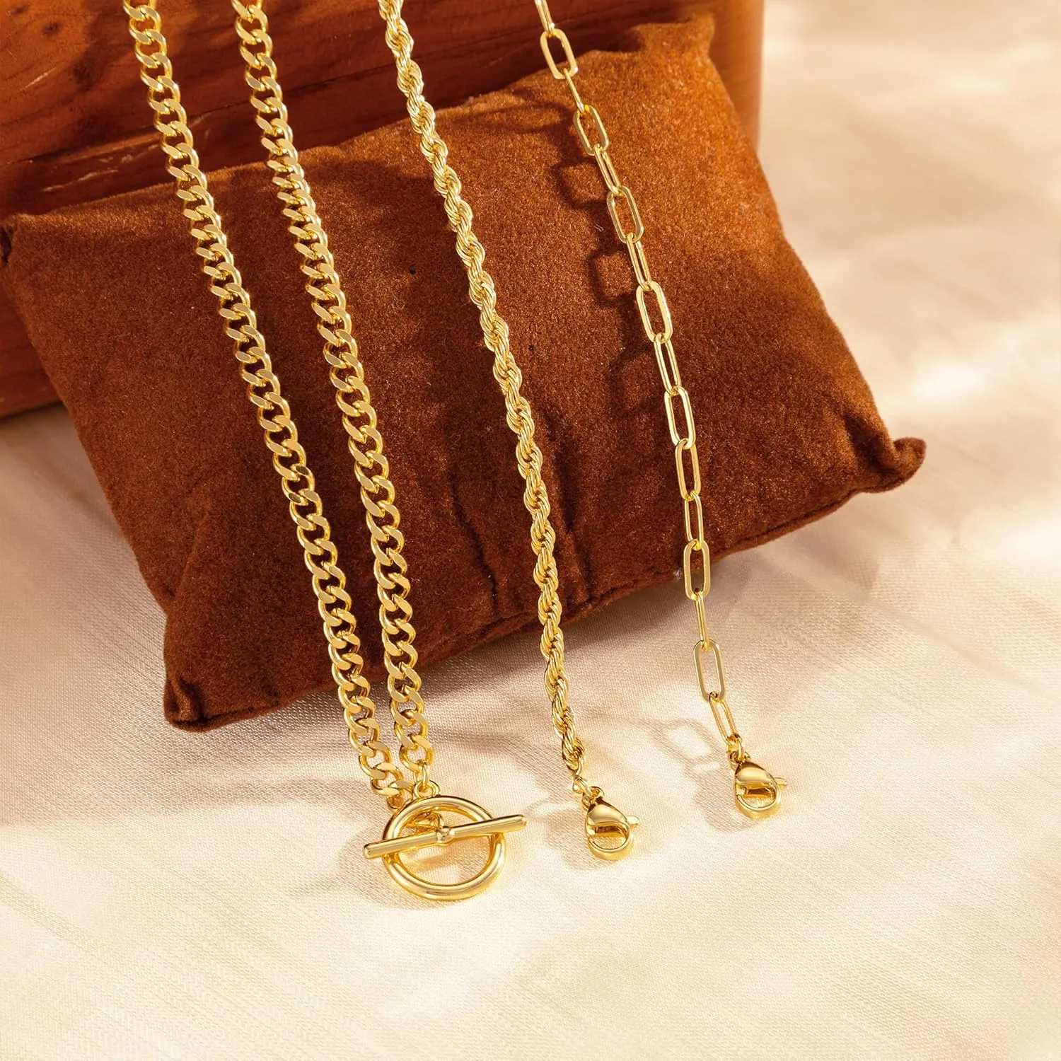 Layered Toggle Clasp Necklaces for Women - 14K Gold Plated Dainty Fashion Paperclip Necklace Heart Pendant Rope Chain Trendy Cuban Link Chunky Chain Choker Jewelry Gift