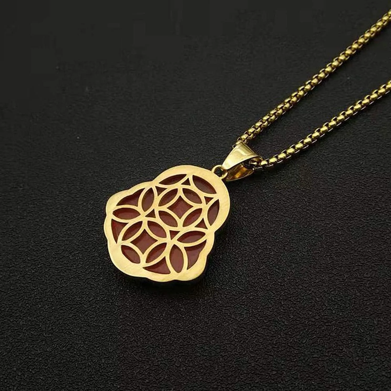 Lucky Laughing Buddha Necklaces, Green Jade Buddha Necklace Buddha Cubic Zirconia Pendant Necklace With 18K Gold Plated Chain Feng Shui Jewelry for Women Men