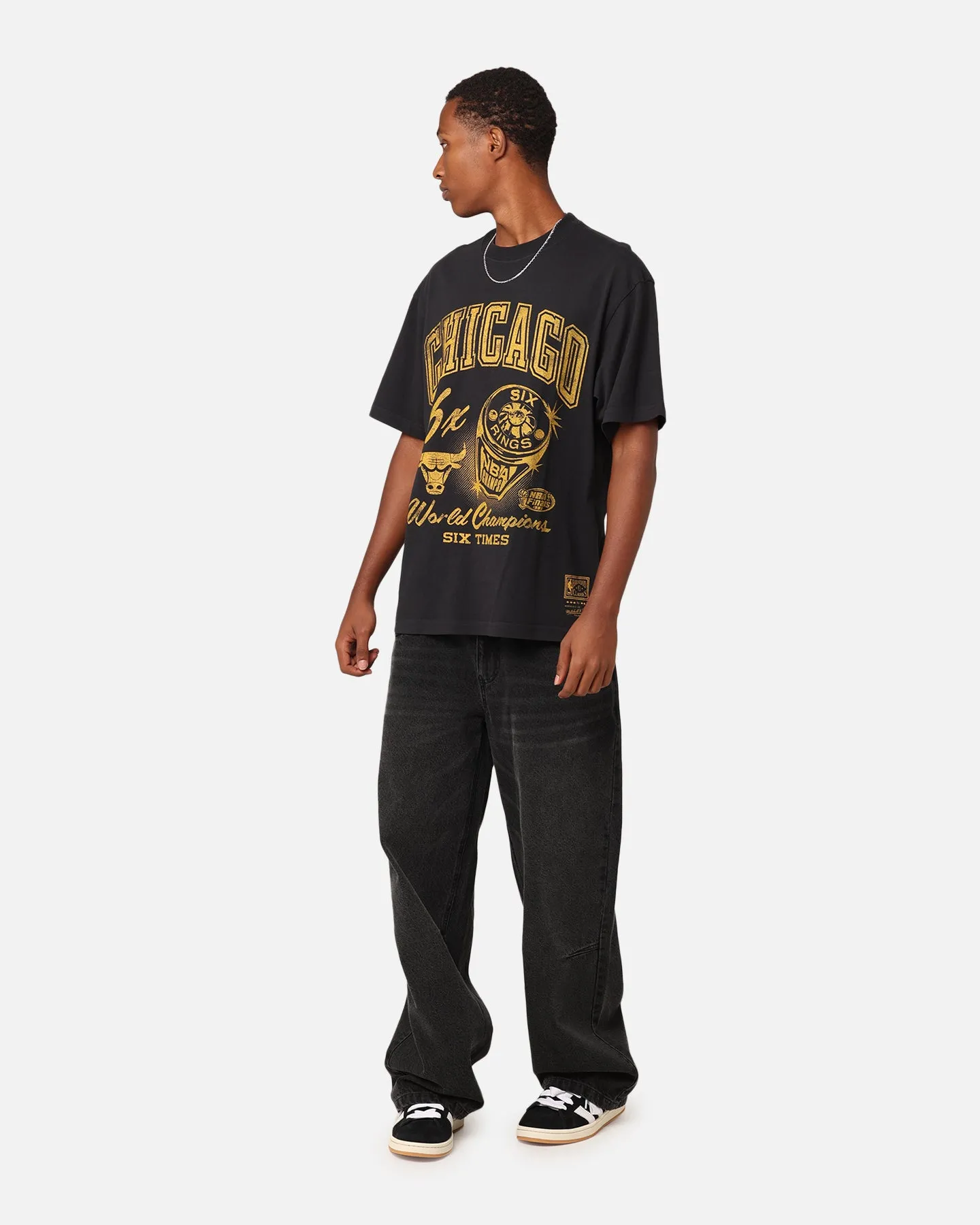 Mitchell & Ness Chicago Bulls Rings T-Shirt Faded Black