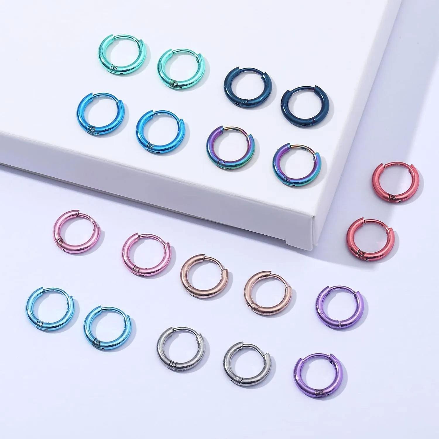 NEWITIN 12 Pairs Surgical Stainless Steel Hoop Earrings for Men Hypoallergenic Earring Huggie Cartilage Hoop Earring Set Colorful Small Hoop Earrings for Women Men