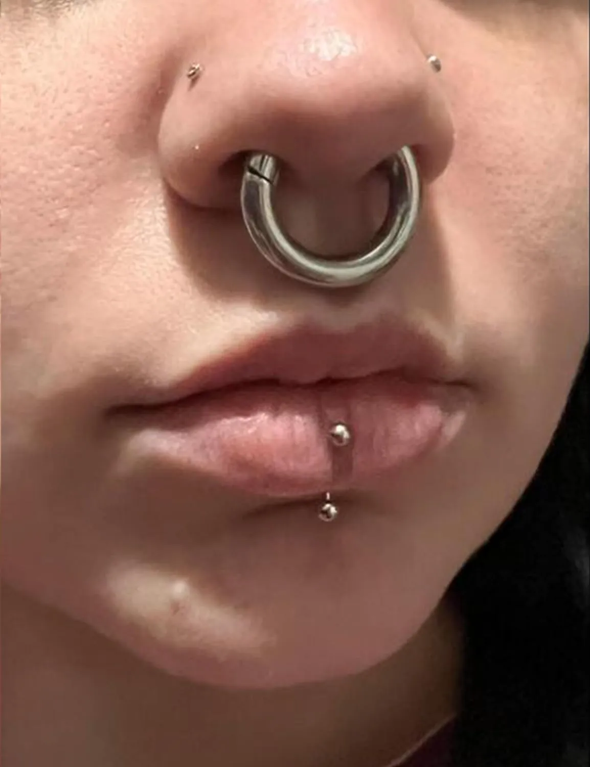 Ocptiy 8G 6G 4G 2G Titaniumm Hinged Septum Rings Clicker Medical Implant Grade Ear Gauges Hoop Earrings Stretching kit Hypoallergenic Thick Septum Nose Ring Piercing Jewelry Women Men 14mm 16mm 19mm