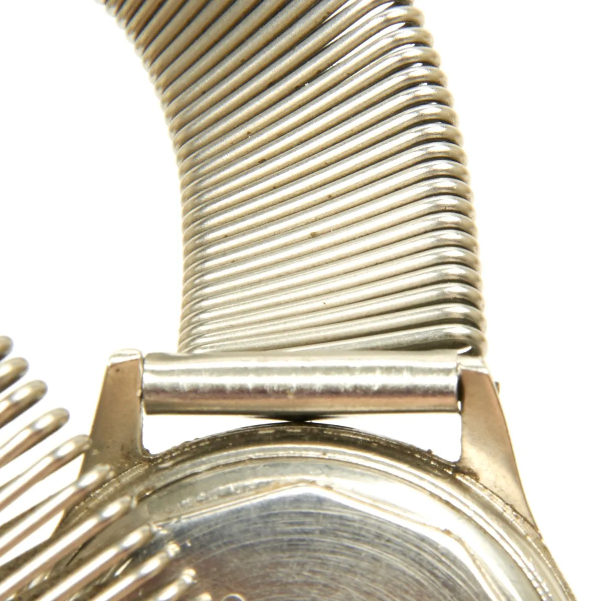 Original U.S. WWII Army 17-Jewel Wrist Watch by Waltham with Vintage Slinky Band - Fully Functional