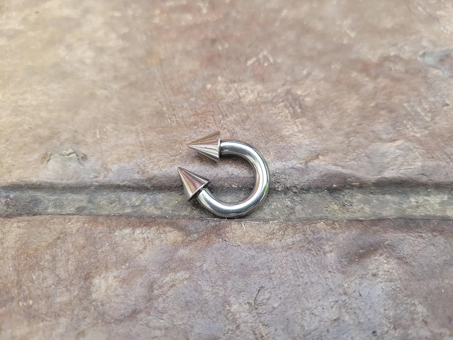 Pair 2g-14g Big Gauges Silver Cone Spike Horeshoe Septum Pincher Ring Stretching Ear Plugs Tapers nose Gauges 2g 4g 6g 8g 10g 12g 14g gauge