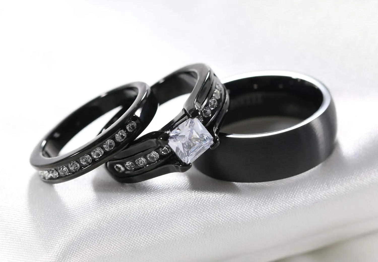 Round Cz Couple Rings Black Gold Filled 3pc Womens Wedding Ring Sets Titanium Men's Ring BandPlease Buy 2 Rings for 1 Pair