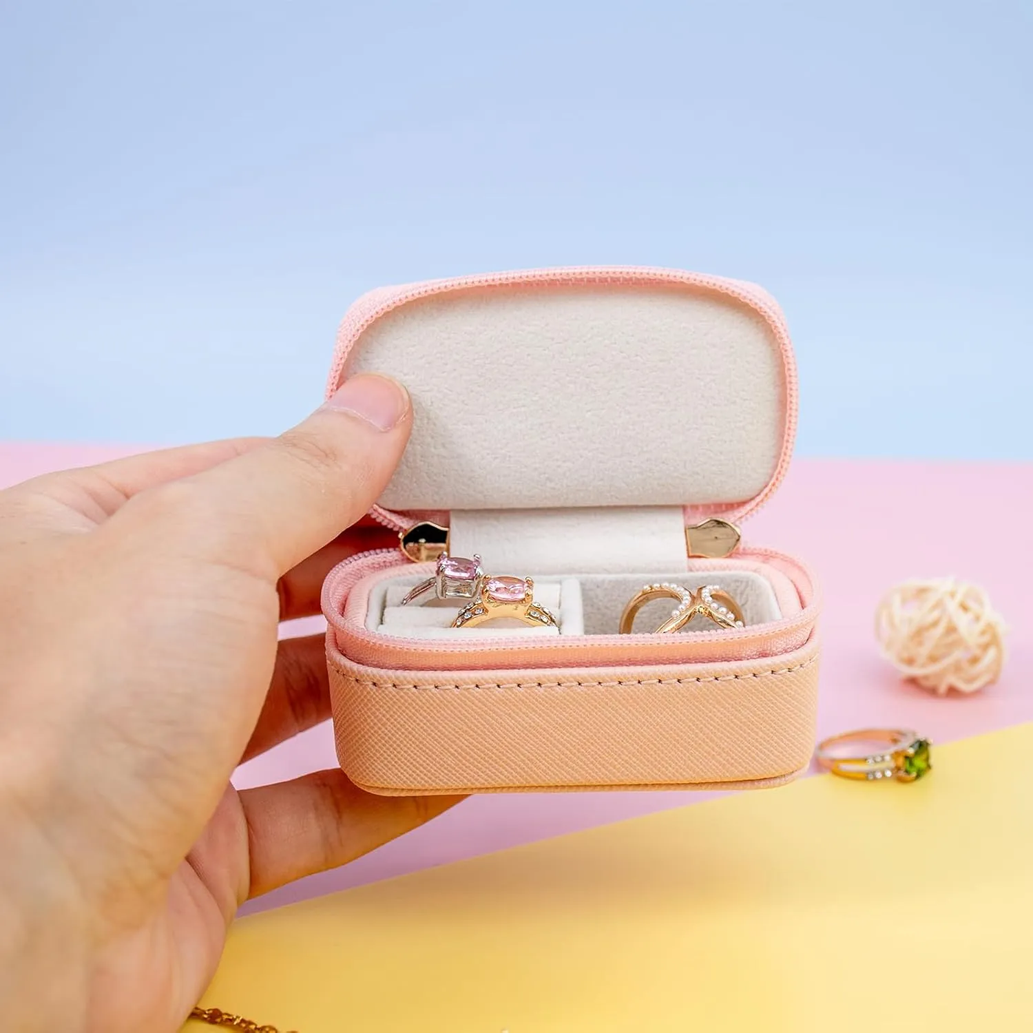 SANQIANWAN Luxury Mini Travel Ring Box for Women,Portable Leather jewelry Case Organizer for Rings Earrings Necklaces,Gift for Wife Girls Friends Family (Pink)
