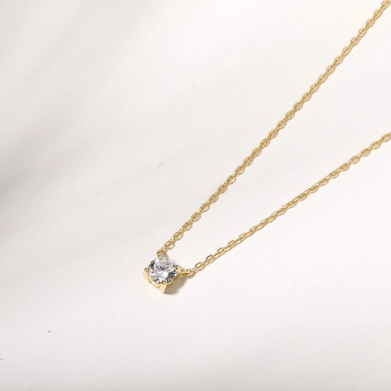 S.Leaf Diamond Necklace Pendant Cubic Zirconia Tennis Necklace Solitaire Choker Necklace for Women Sterling Silver Gold Plated Necklaces Birthday Gifts for Women