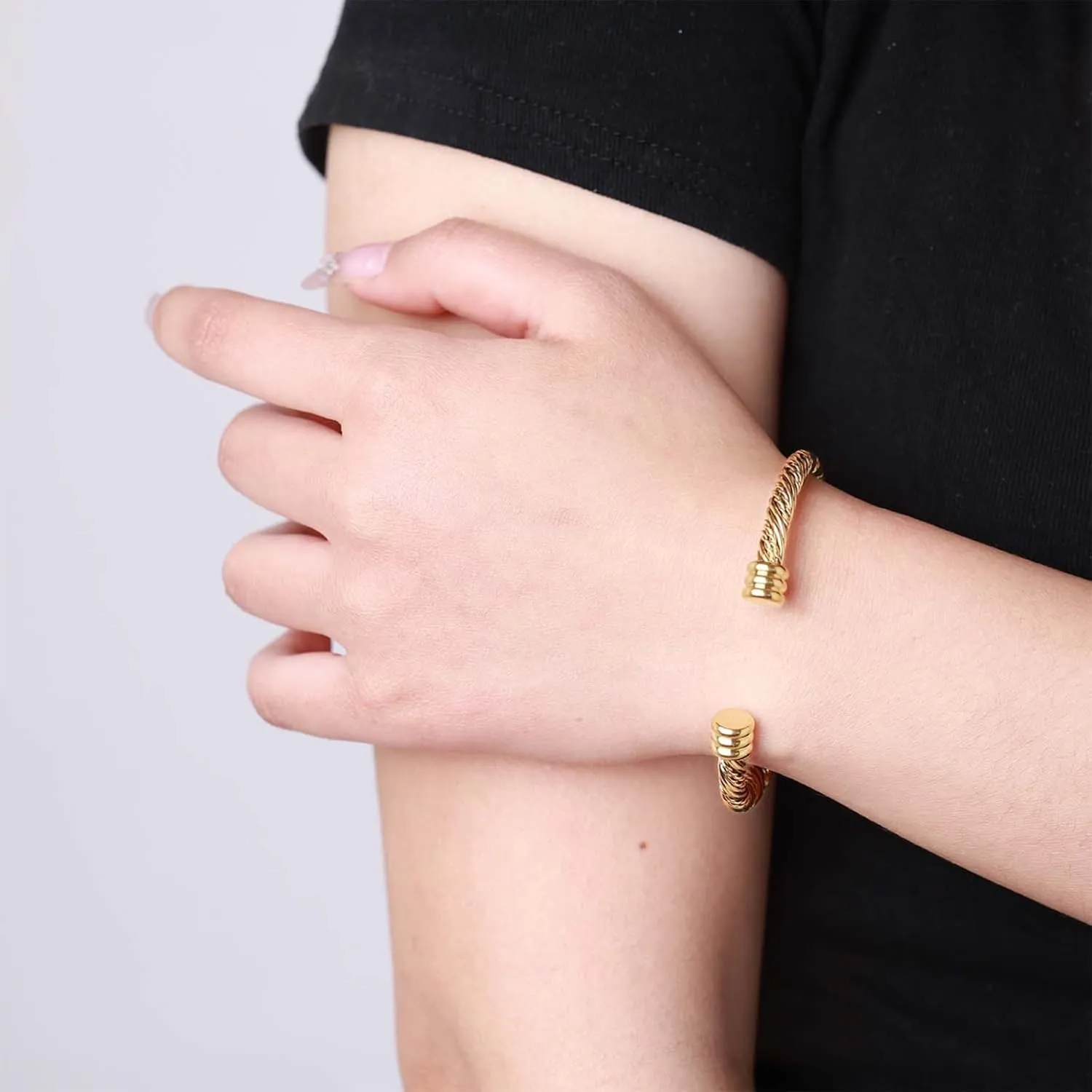 Stainless Steel Twisted Cable Wire Bracelets Adjustable Open Cuff Bangle Bracelet Vintage Jewelry Gift for Women
