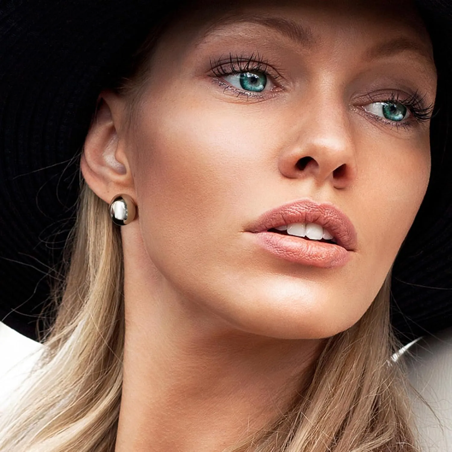 Teardrop Chunky Hoop Earrings for Women,14k Gold Dupes Earrings Lightweight Waterdrop Hollow Open Hoops, Hypoallergenic Gold Plated Earrings Fashion Jewelry for Women