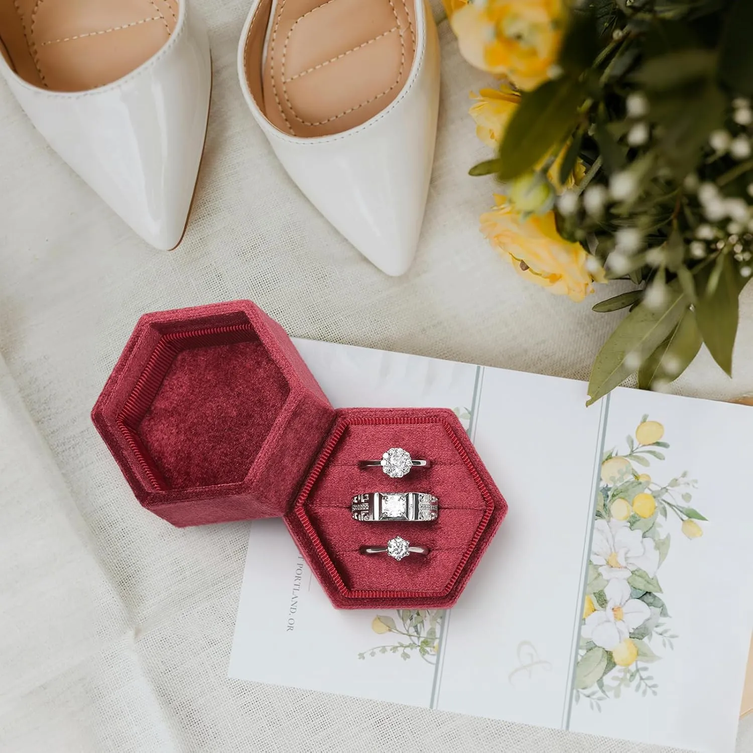WantGor Velvet Jewelry Ring Box, 3 Slots Hexagon Ring Gift Box Vintage Ring Display Holder Case for Wedding Ceremony Proposal Engagement (Burgundy, 3 Slots)